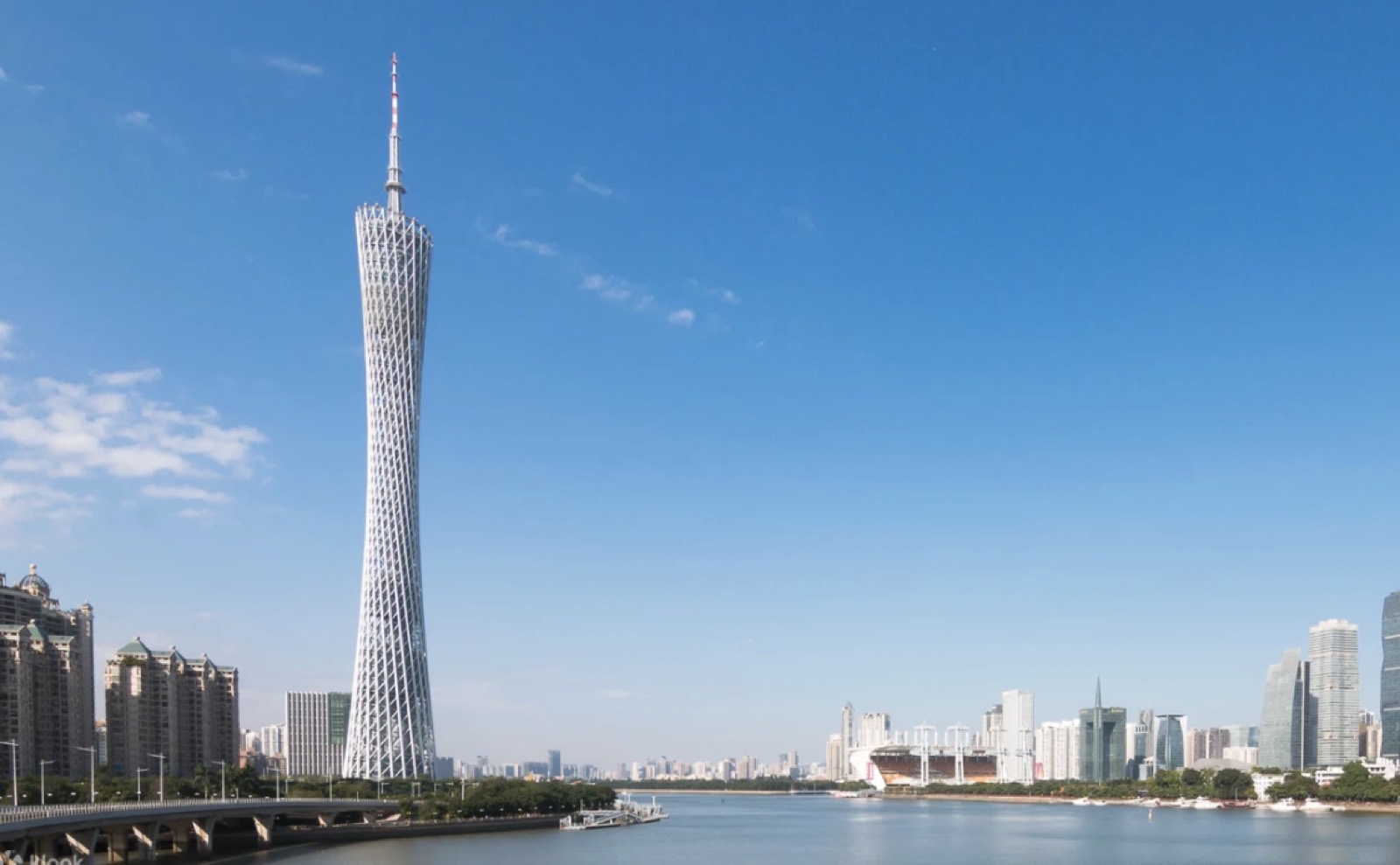 The Canton Tower over the Pearl River