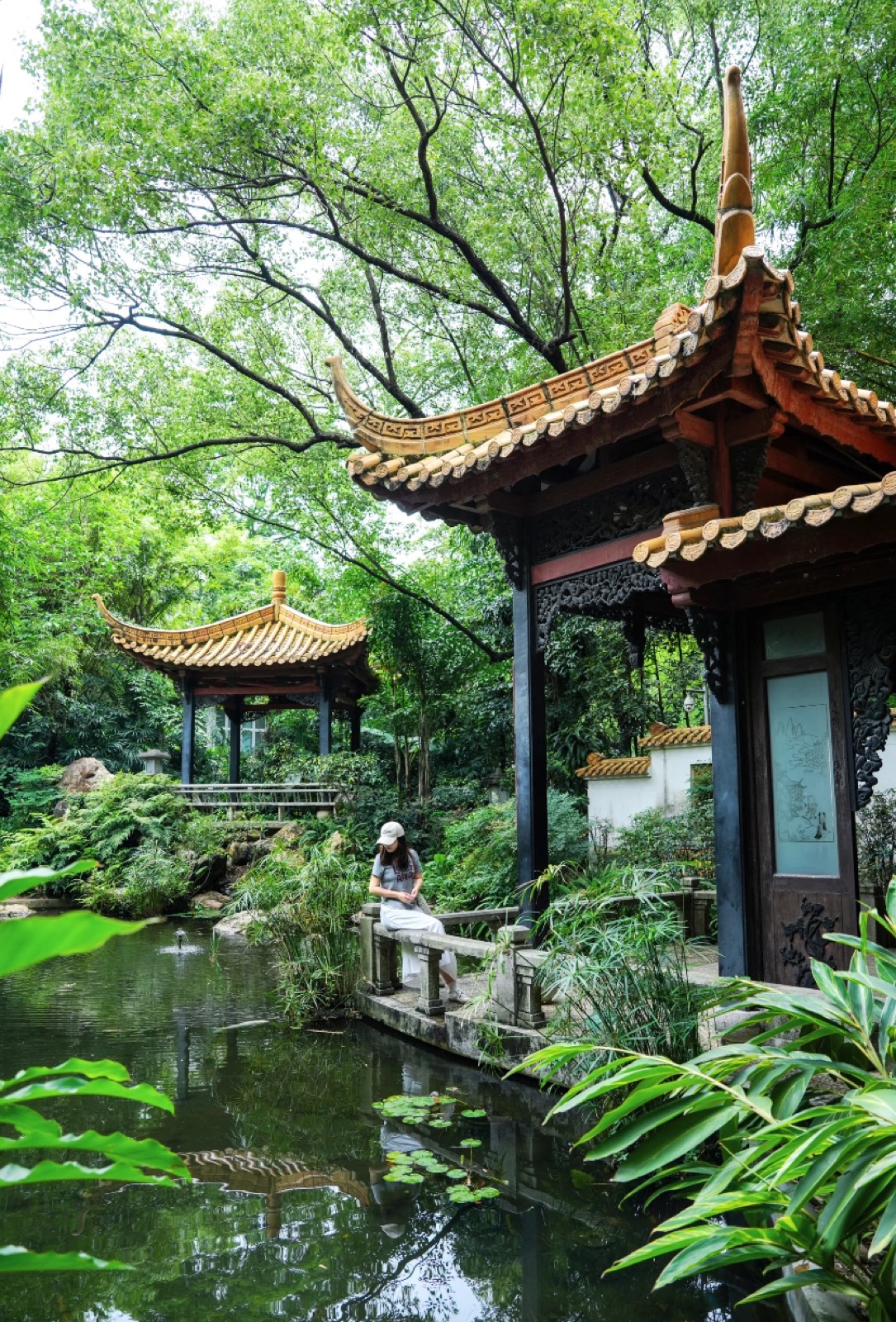 A charming neighbourhood corner in Guangzhou