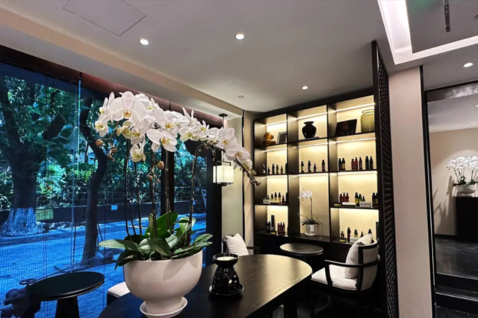 A tranquil spa setting in Guangzhou